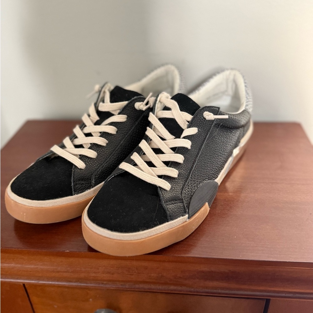 Dolce Vita- Black and White Sneakers with Tan Soles sz 8